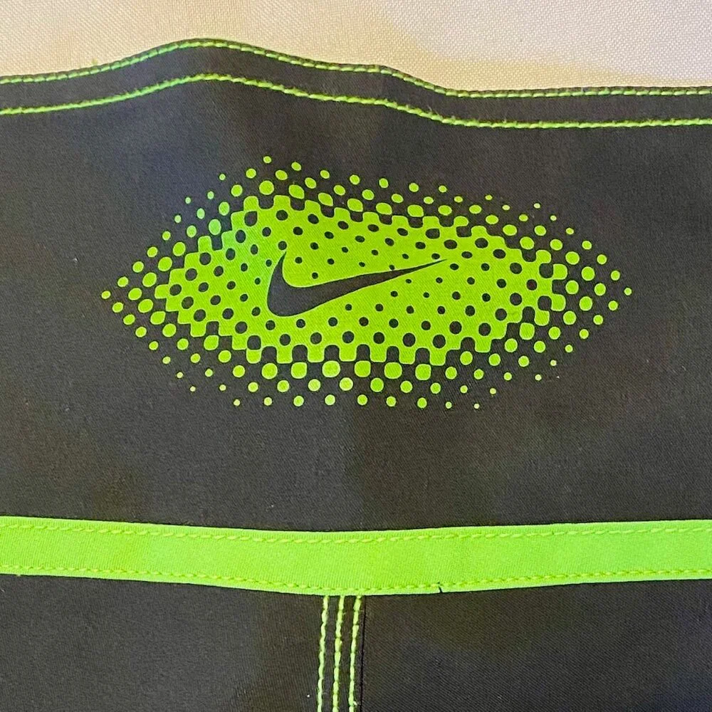 Nike Board Shorts Black and Green Lace Front Side Zip Pocket Men's 36
